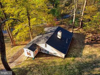 400 Luchase Road Linden, VA 22642 - Photo 1 of 23 Exterior (General)