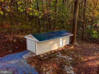 400 Luchase Road Linden, VA 22642 - Photo 5 of 23 Exterior (Rear)