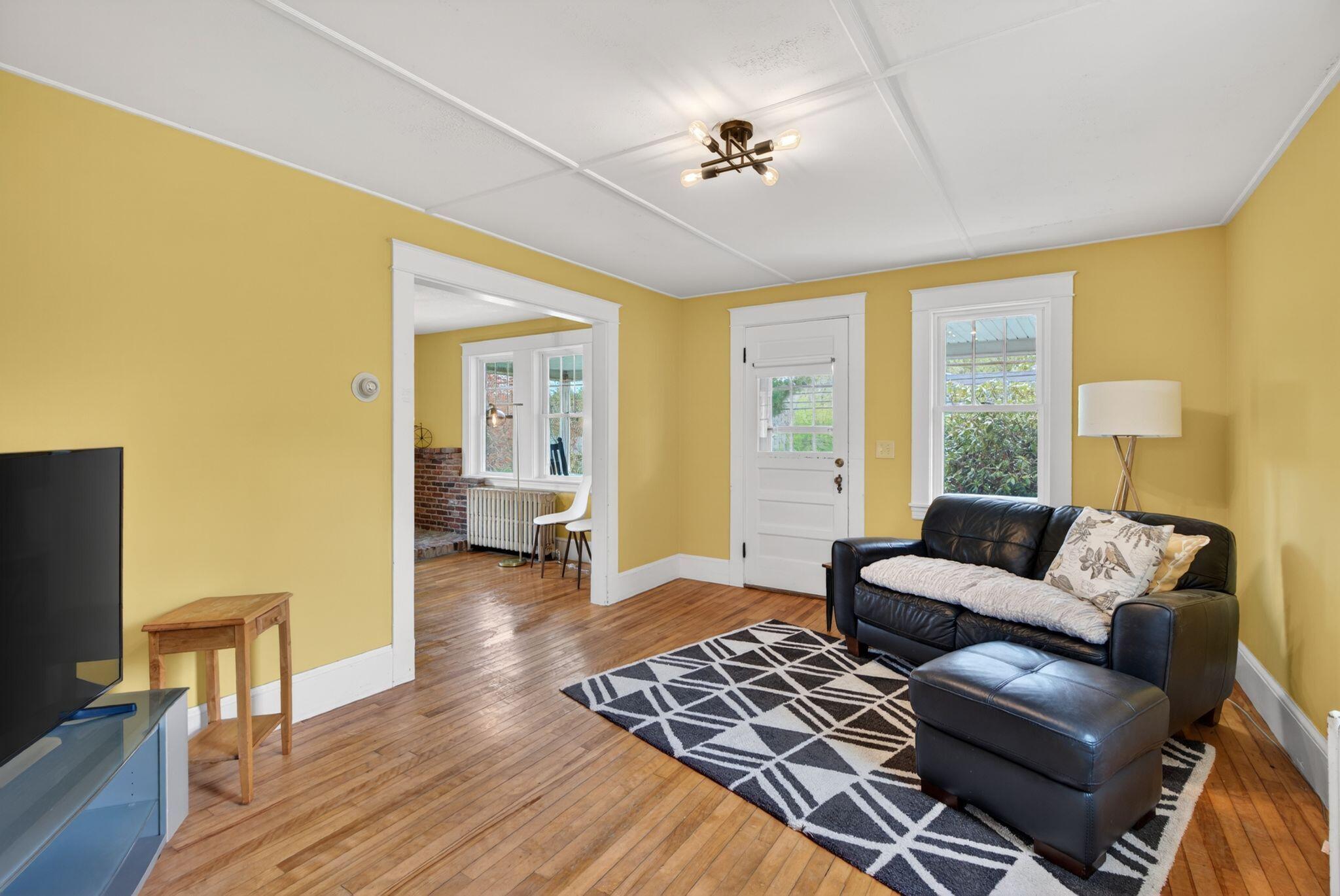 97 Beech Ridge Road York, ME 03909 - Photo 14 of 31 Living