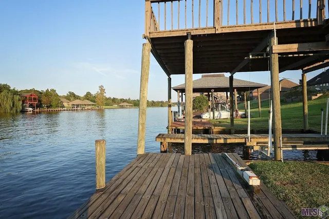 $150,000 | 11408 River Highlands Drive, St. Amant, LA 70774