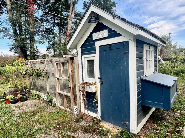 $375,000 | 935 County Highway, Maryland, NY 12116