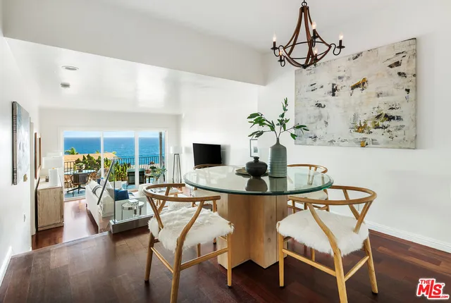 $1,375,000 | 18111 Coastline Drive, Unit 1, Malibu, CA 90265