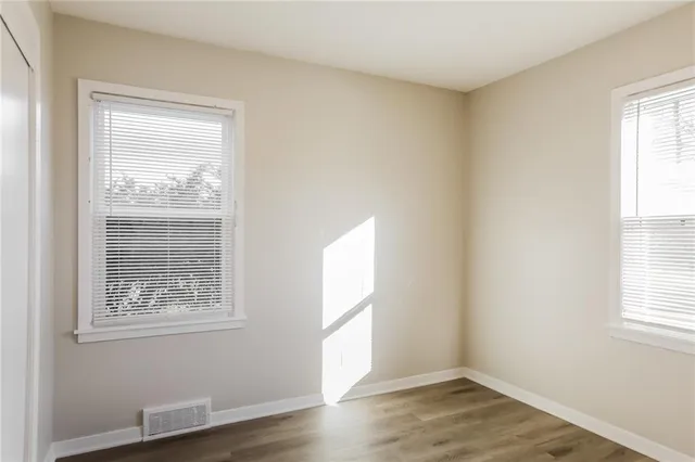 $1,750 | 6115 West 74th Street, Overland Park, KS 66204