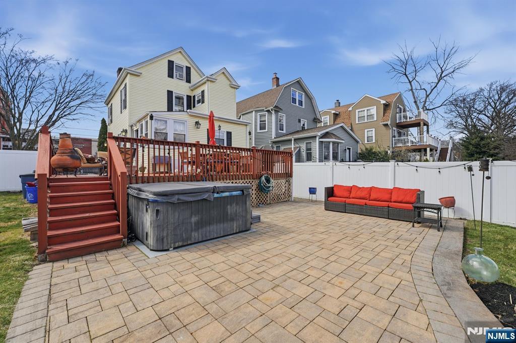 385 Berkeley Avenue Bloomfield, NJ 07003 - Photo 35 of 39