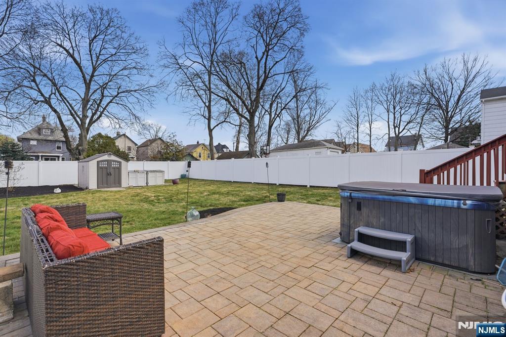 385 Berkeley Avenue Bloomfield, NJ 07003 - Photo 36 of 39