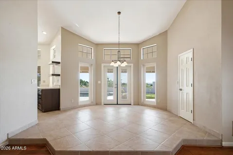$1,025,000 | 15814 North 12th Street, Phoenix, AZ 85022