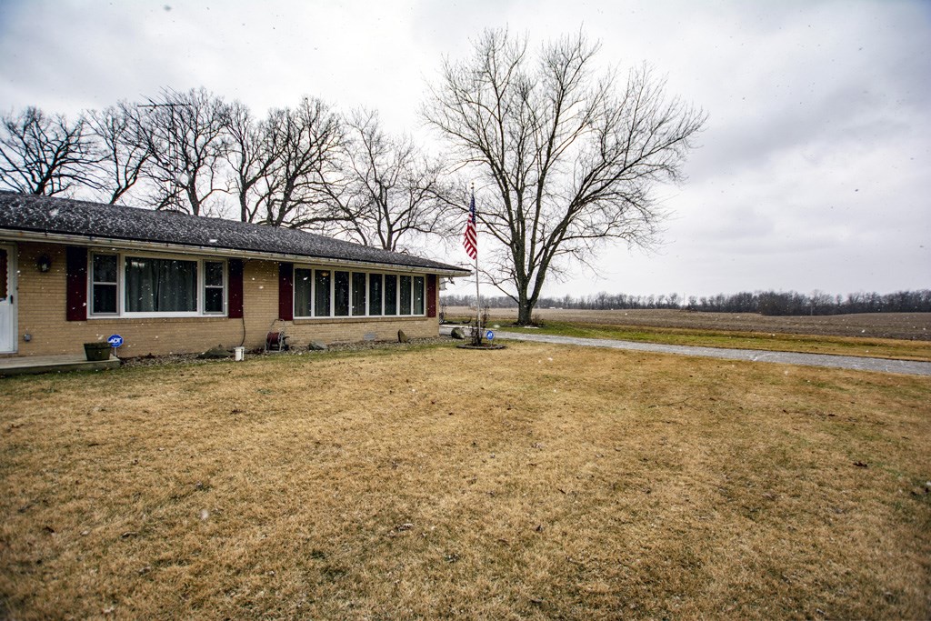27490 Alden Road South Bend, IN 46628 - Photo 23 of 30 Gallery Image 23