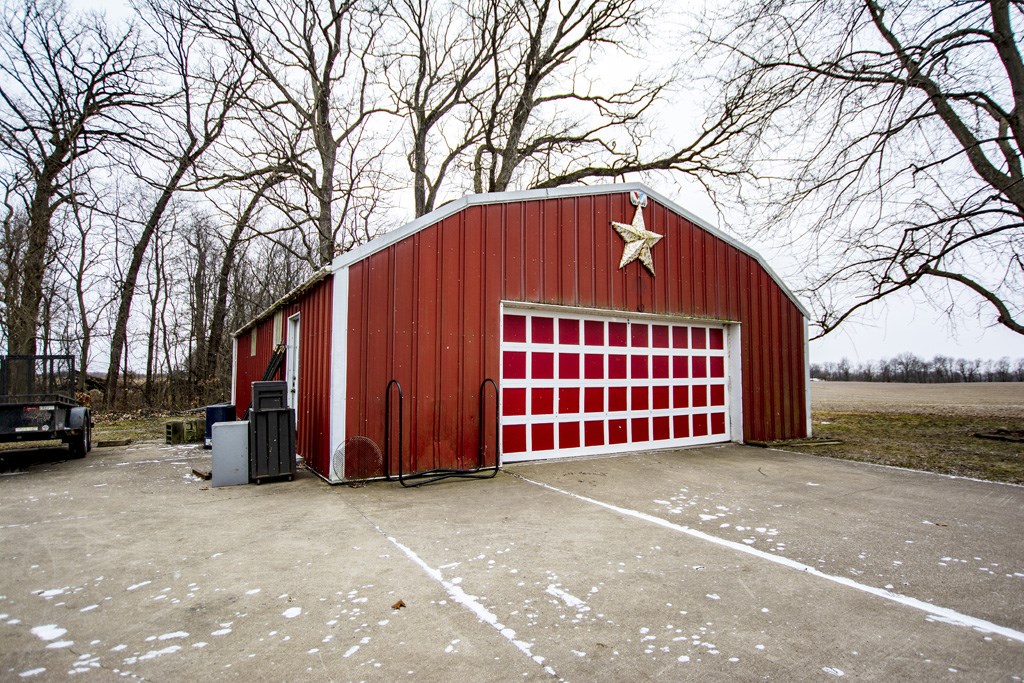27490 Alden Road South Bend, IN 46628 - Photo 28 of 30 Gallery Image 28