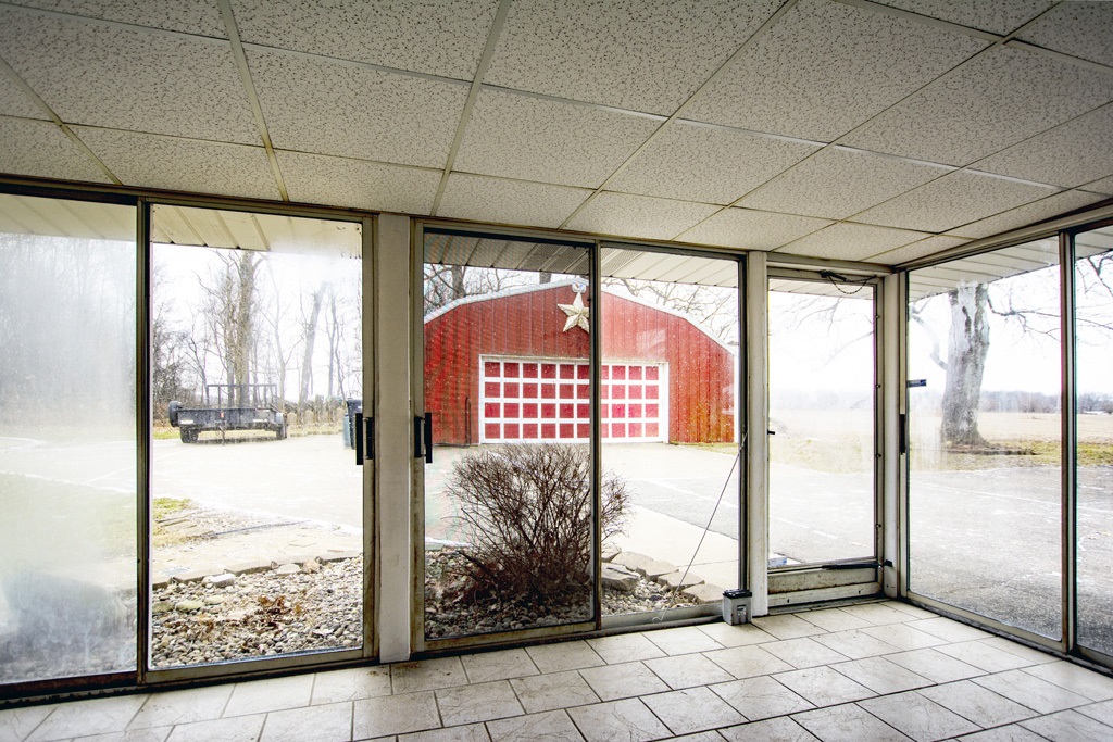 27490 Alden Road South Bend, IN 46628 - Photo 29 of 30 Gallery Image 29