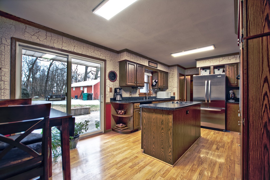 27490 Alden Road South Bend, IN 46628 - Photo 5 of 30 Gallery Image 5