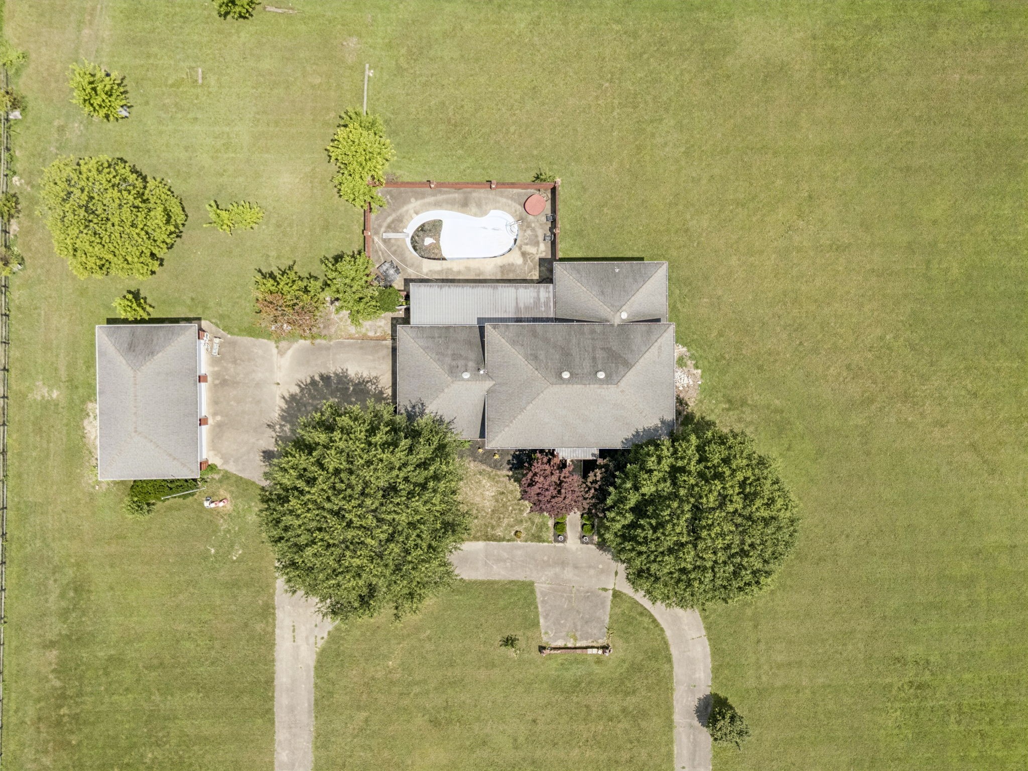 33 Bishop Road Lawrenceburg, TN 38464 - Photo 68 of 87