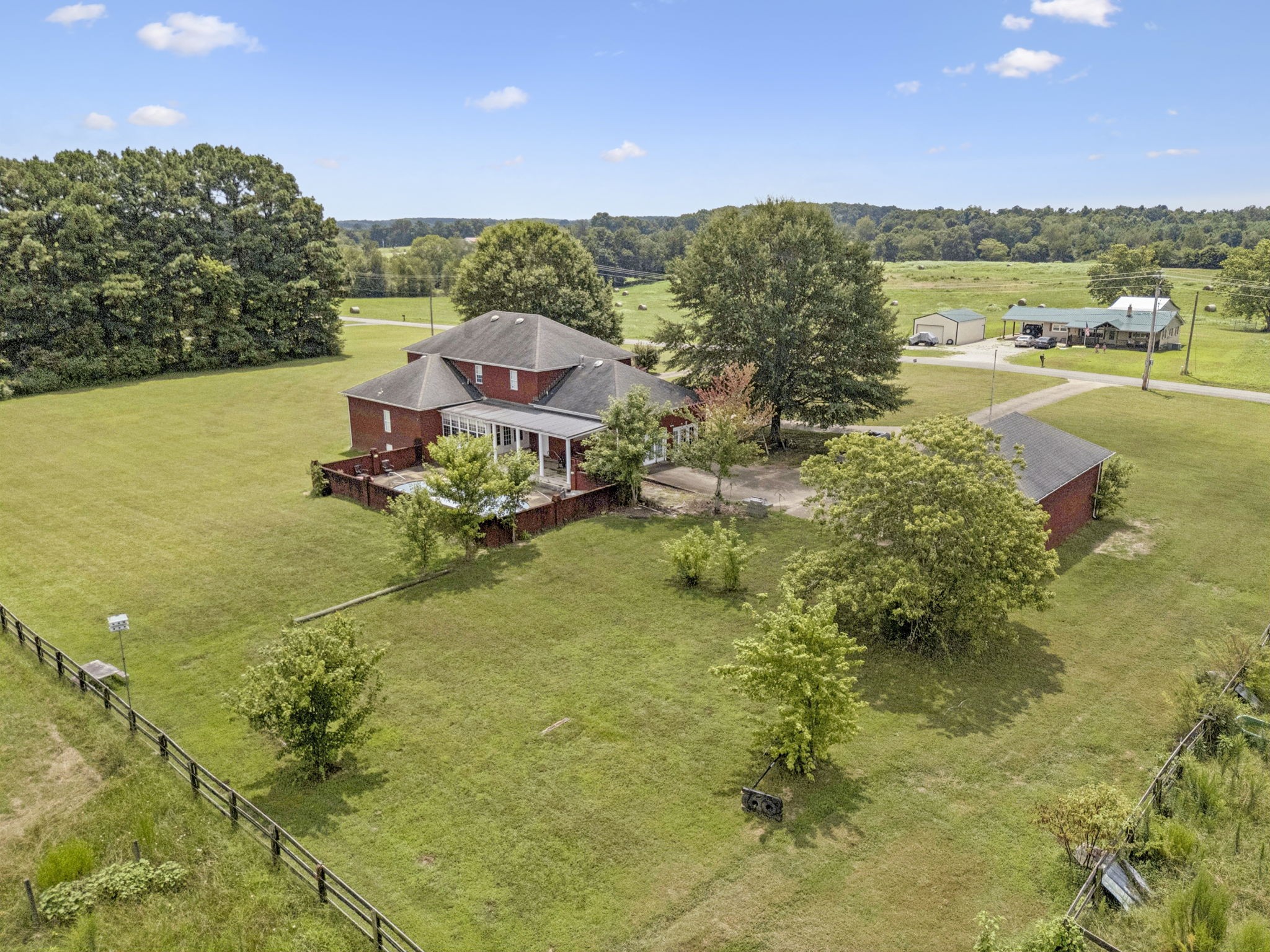 33 Bishop Road Lawrenceburg, TN 38464 - Photo 69 of 87 a view of a lake with a mountain in the background