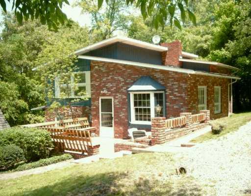 2141 River Hill Road Monongahela, PA 15063 - Photo 1 of 8 Gallery Image 1