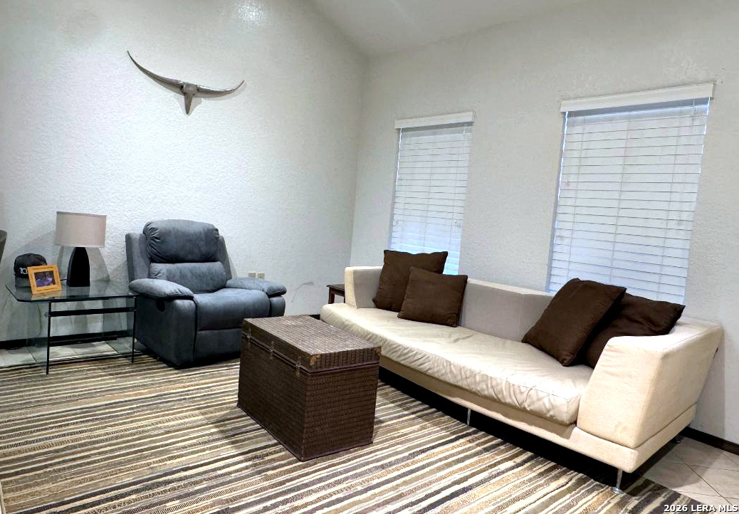 714 Houston Street Pleasanton, TX 78064 - Photo 3 of 14