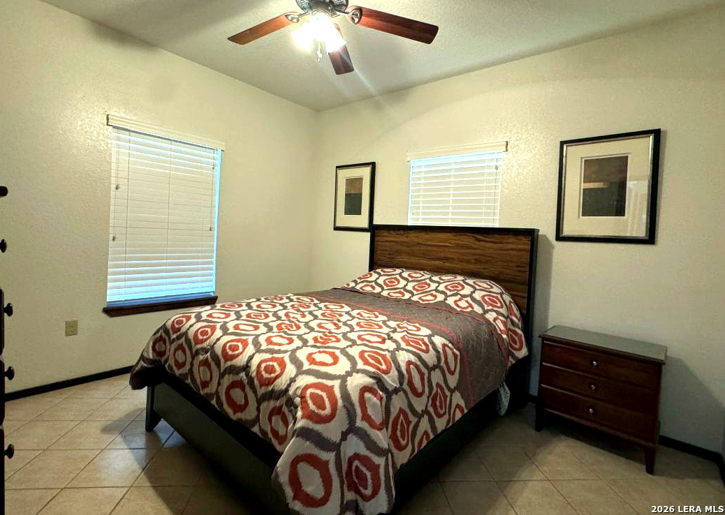 714 Houston Street Pleasanton, TX 78064 - Photo 8 of 14