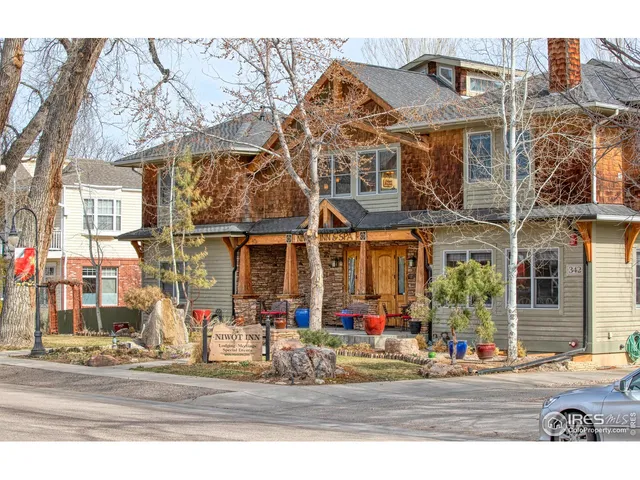 $1,549,000 | 8461 Pawnee Lane, Niwot, CO 80503