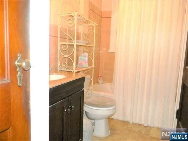 $2,700 | 34 Ahnert Avenue, North Haledon, NJ 07508