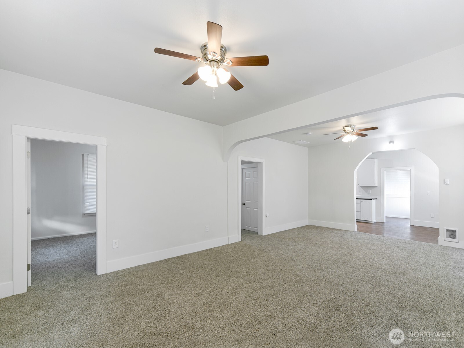 304 Varner Avenue Southeast Orting, WA 98360 - Photo 14 of 24