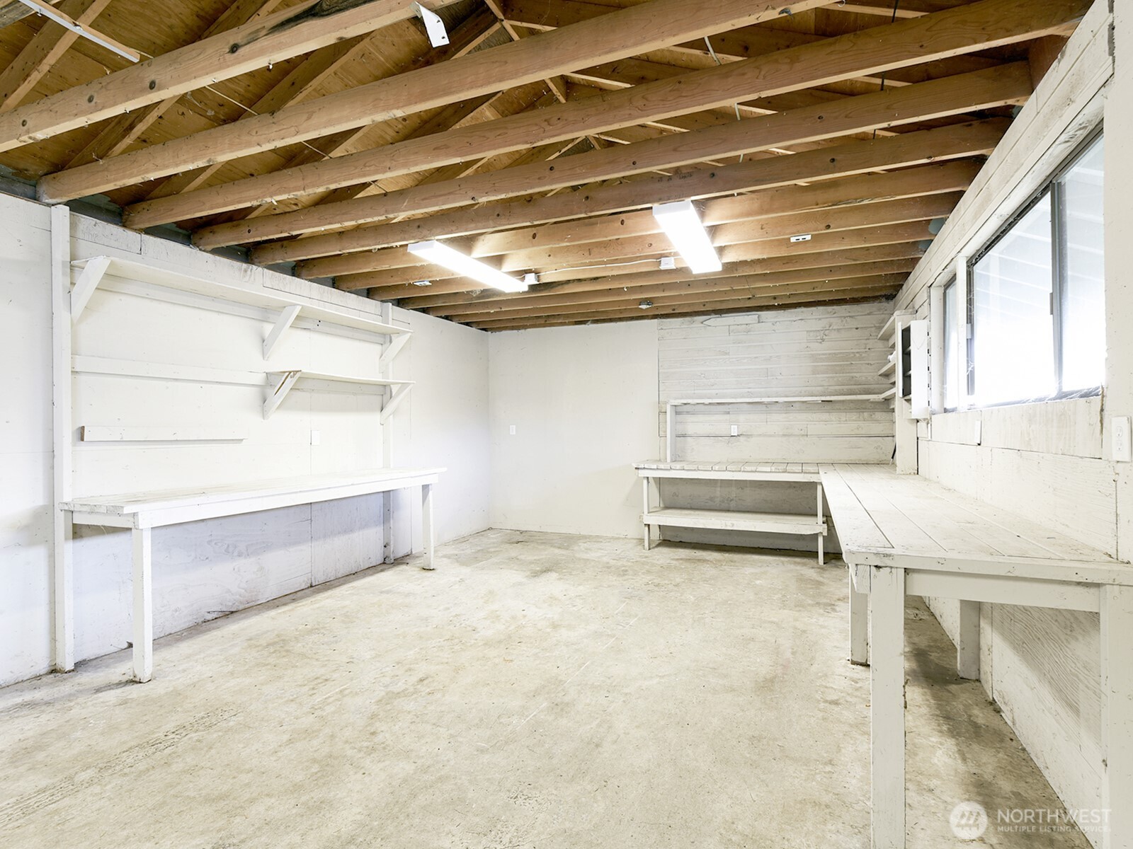 304 Varner Avenue Southeast Orting, WA 98360 - Photo 5 of 24