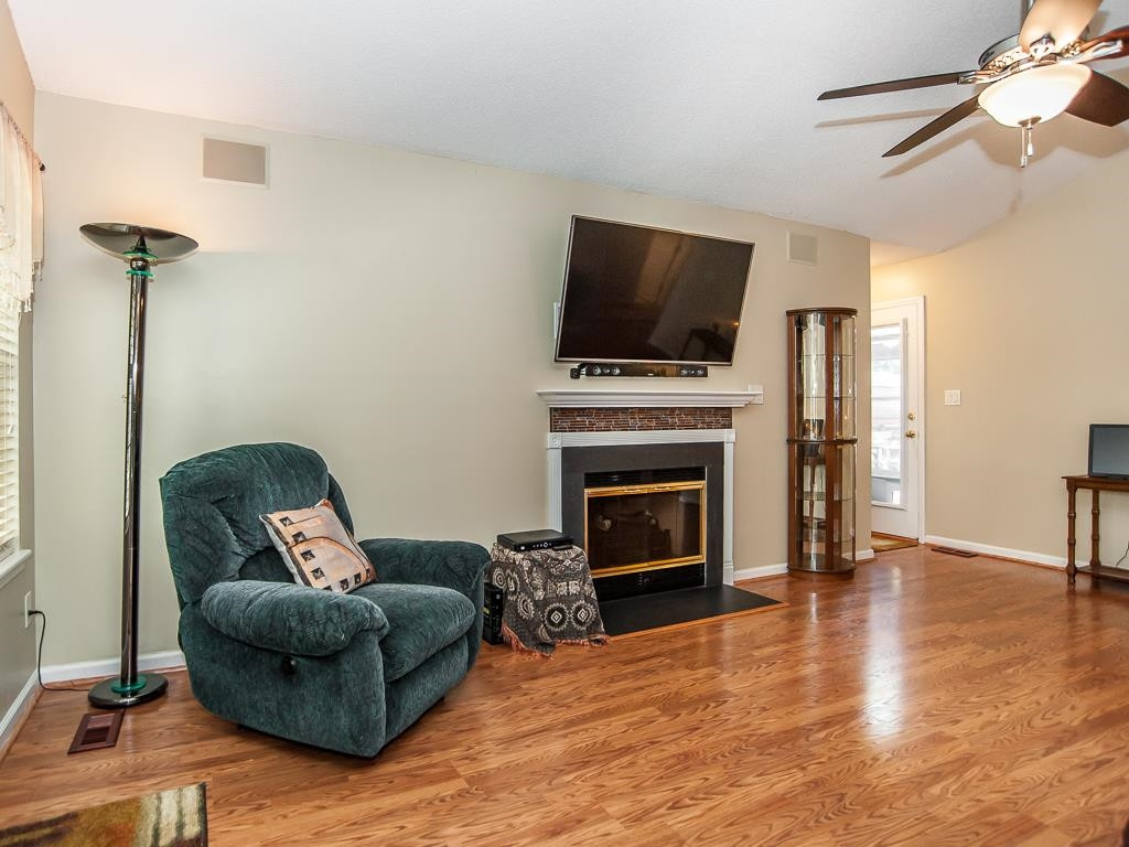 4217 Mardela Spring Drive Raleigh, NC 27616 - Photo 10 of 28 Photo 10