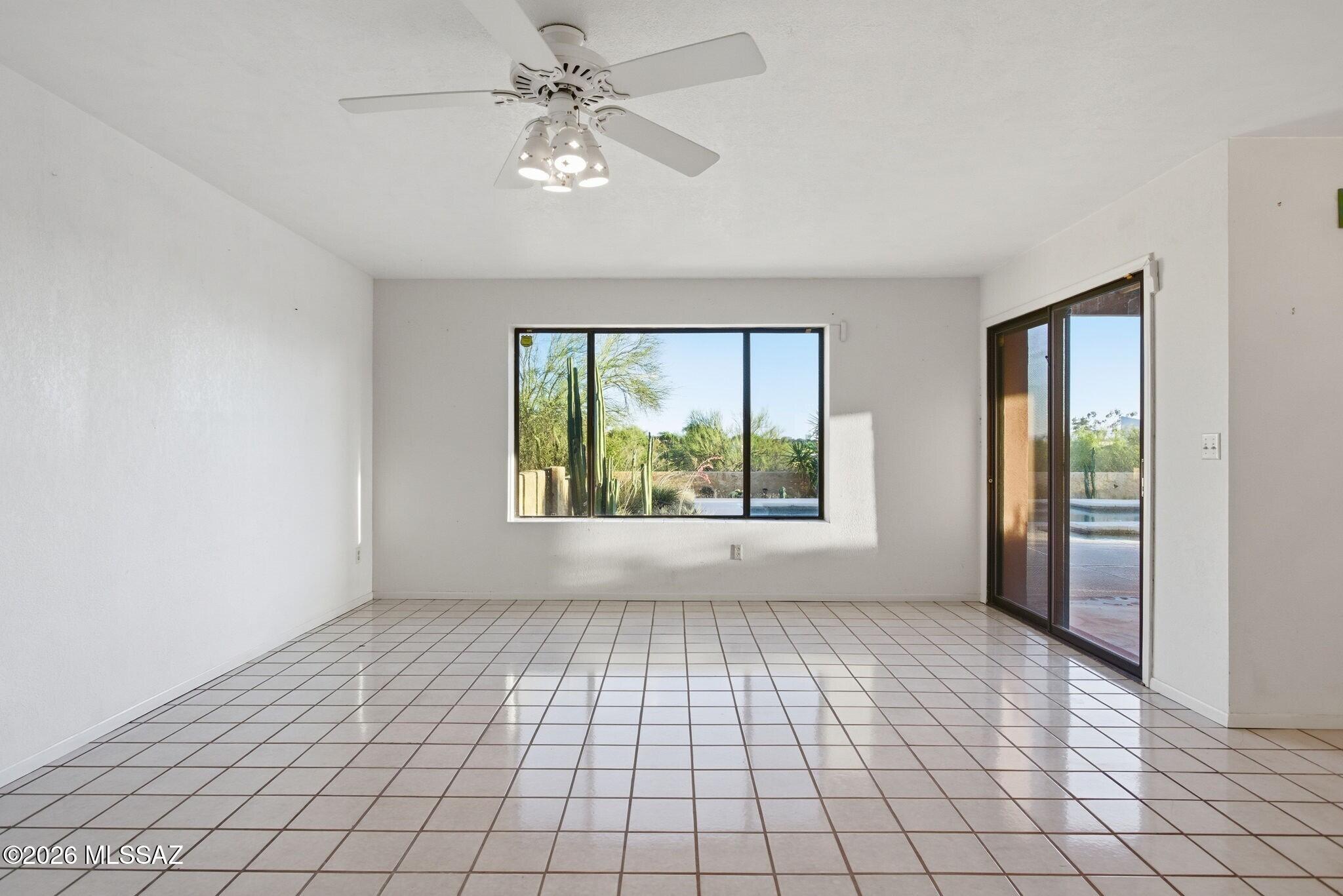6090 East River Road Tucson, AZ 85750 - Photo 7 of 49