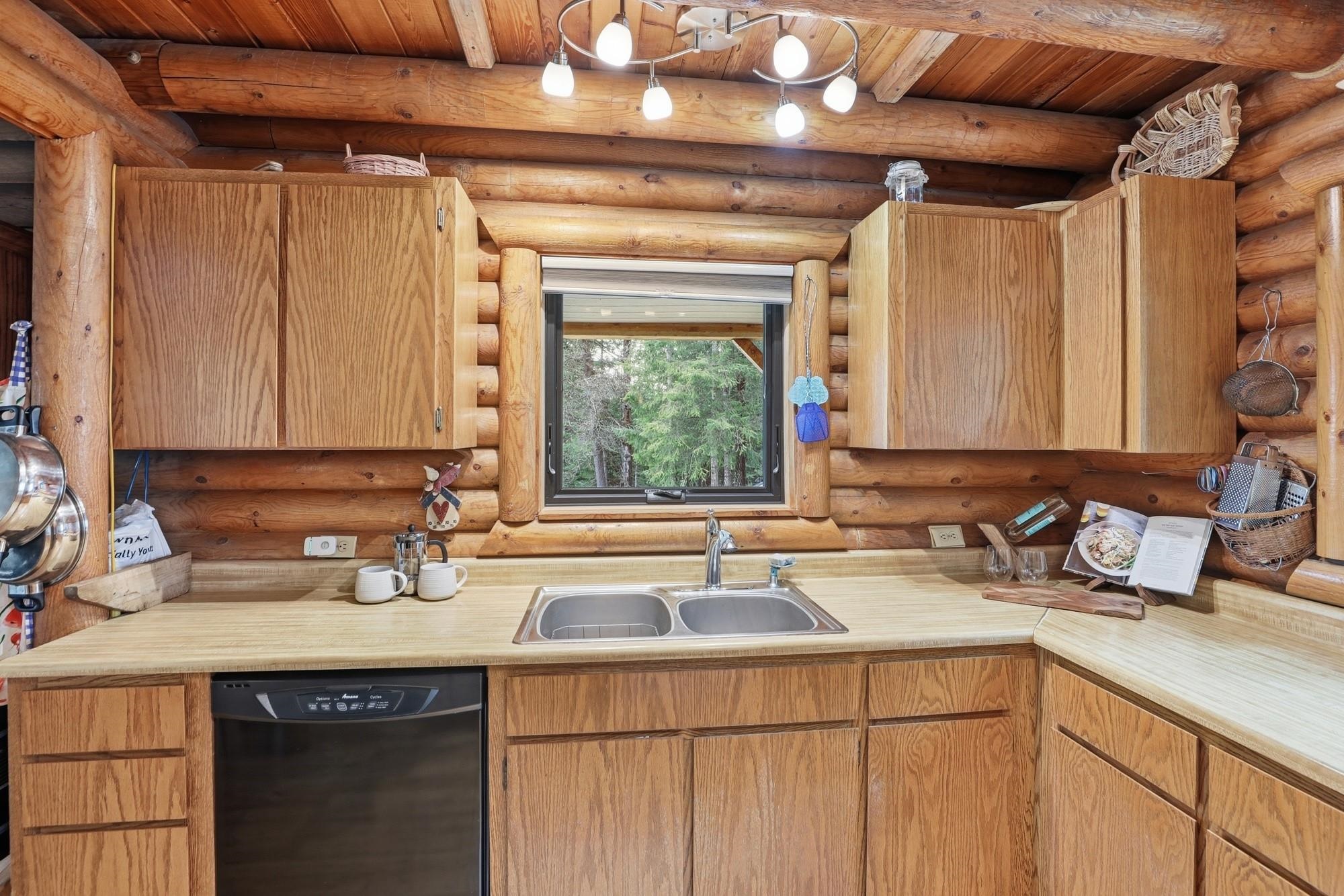 5552 Deer Valley Road Newport, WA 99156 - Photo 19 of 49