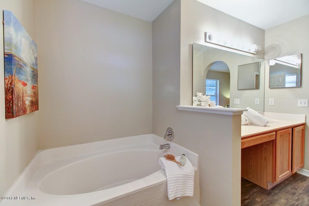 90 Reeding Ridge Drive East Jacksonville, FL 32225 - Photo 22 of 34 Rave Reviews Home Staging Belmont Lakes