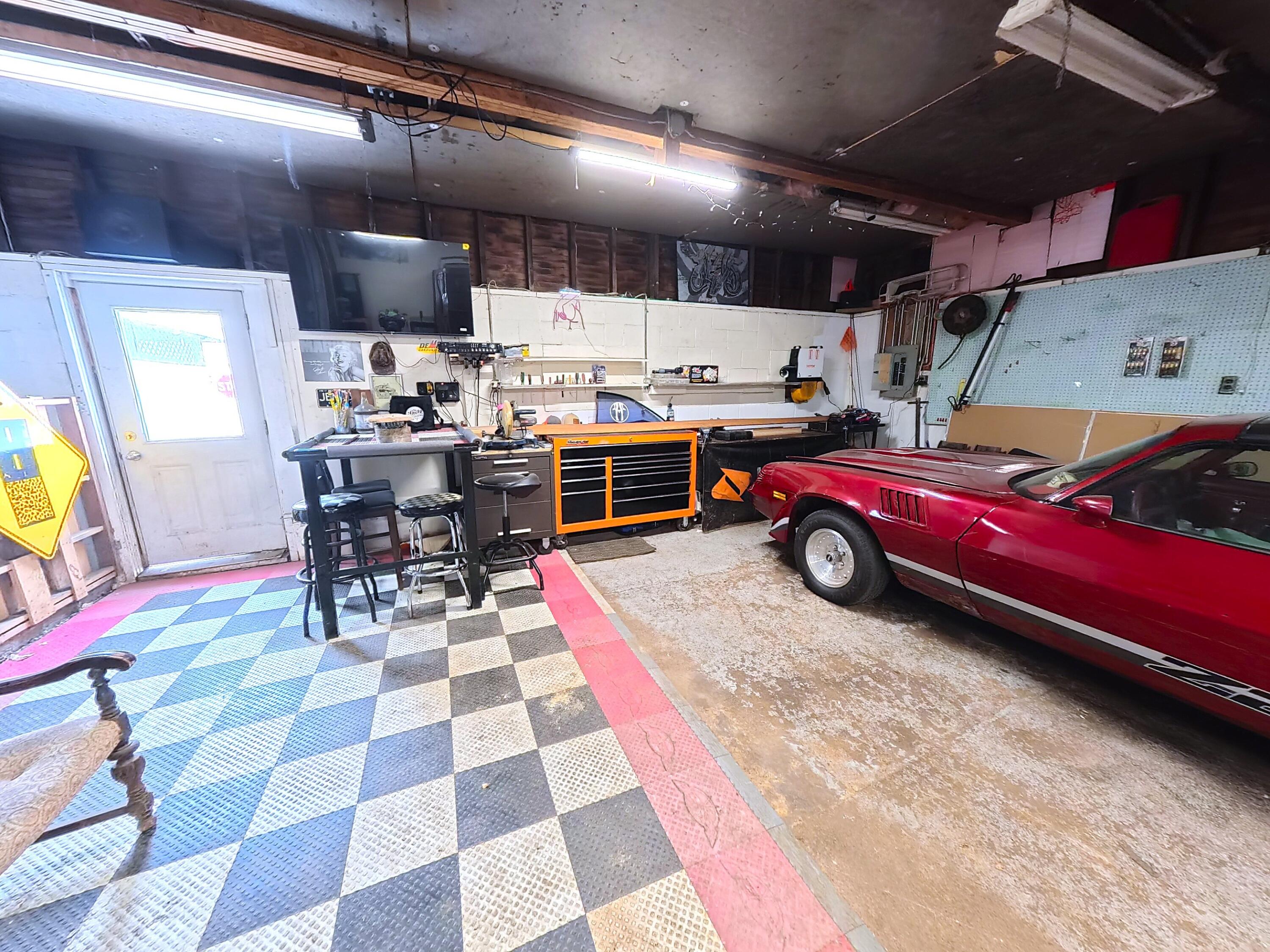 8654 Cady Road Jackson, MI 49201 - Photo 13 of 33 13