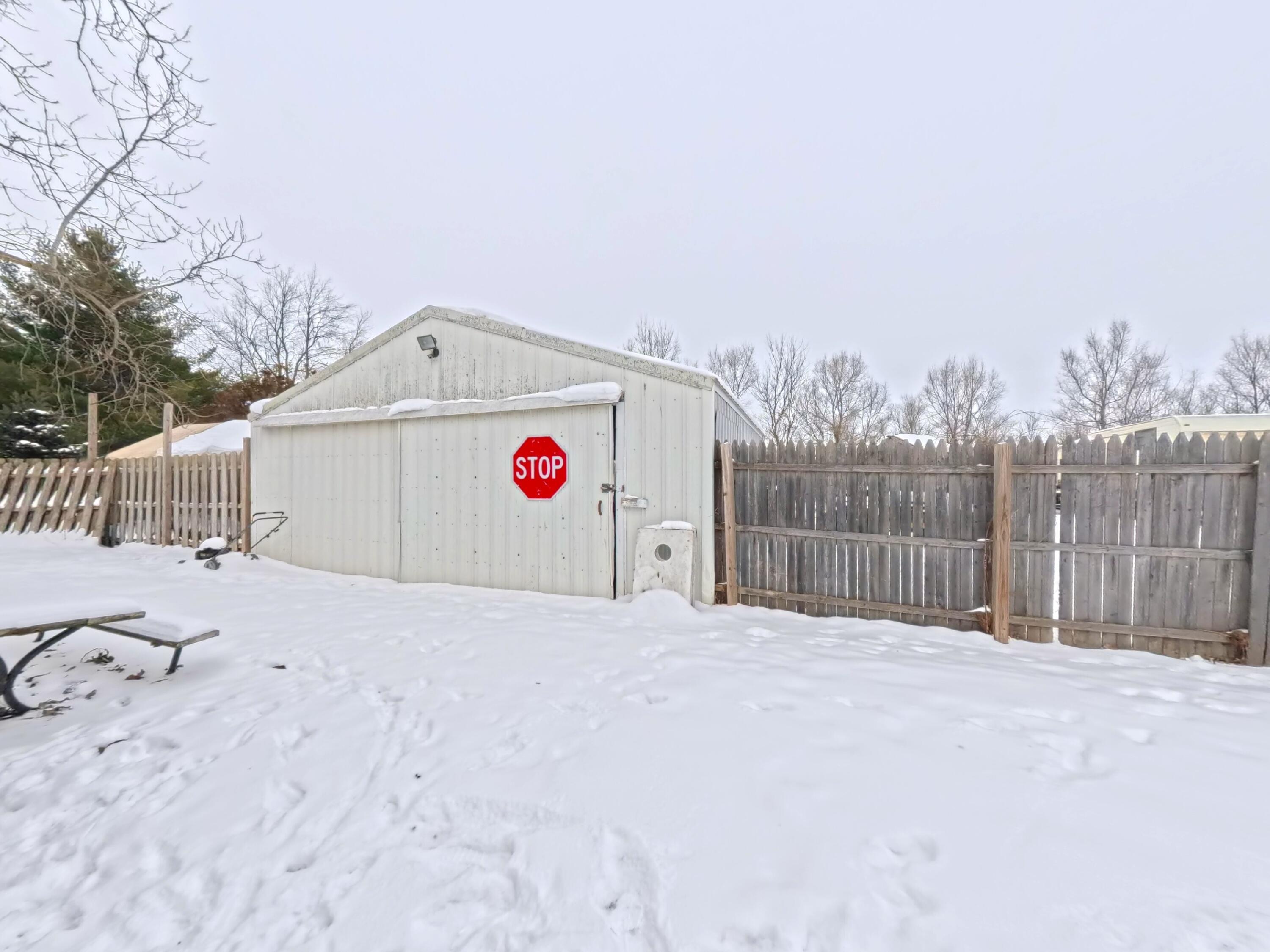 8654 Cady Road Jackson, MI 49201 - Photo 26 of 33 26