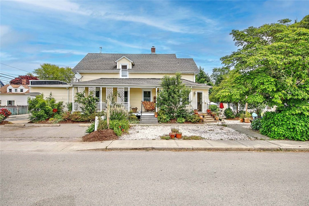 73 Child Street Warren, RI 02885 - Photo 11 of 43