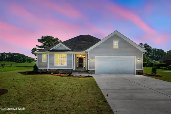 $575,000 | 136 South Middleton Drive Northwest, Calabash, NC 28467