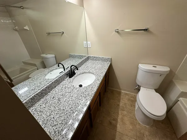 $219,900 | 3005 Fernwood Avenue, Unit 103, Ann Arbor, MI 48108