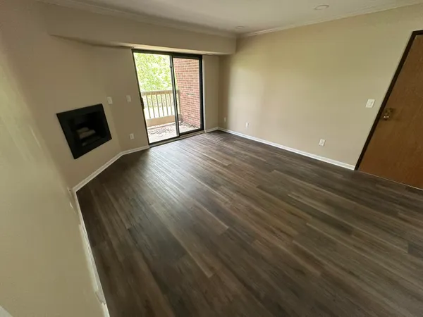 $219,900 | 3005 Fernwood Avenue, Unit 103, Ann Arbor, MI 48108