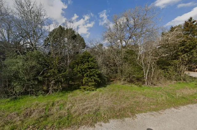 $100,000 | 0 Road Runner Lane, Bastrop, TX 78602