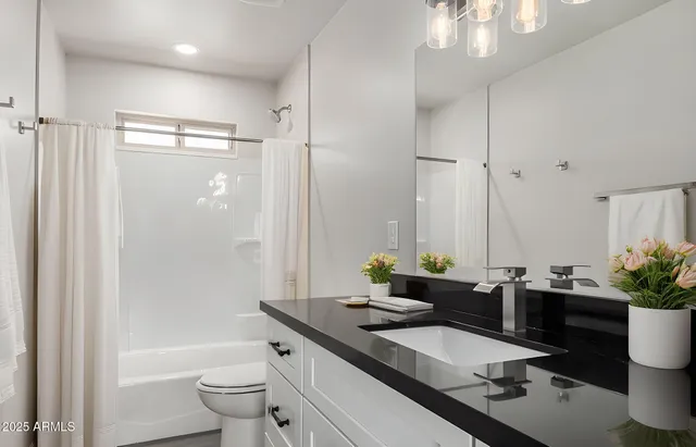 $599,990 | 48451 North 27th Avenue, New River, AZ 85087