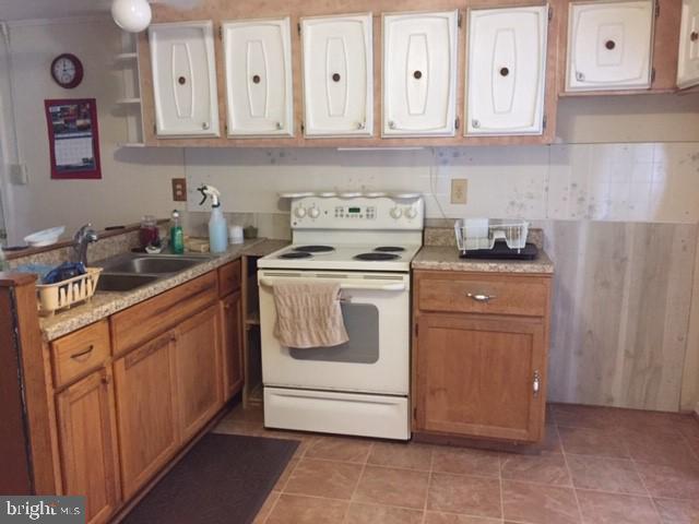 994 Reynolds Road Cross Junction, VA 22625 - Photo 16 of 30