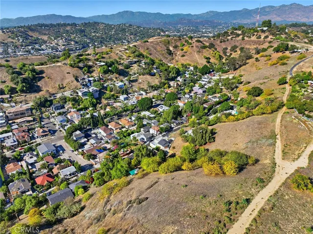 $129,999 | 2921 North Thomas Street, Los Angeles, CA 90031