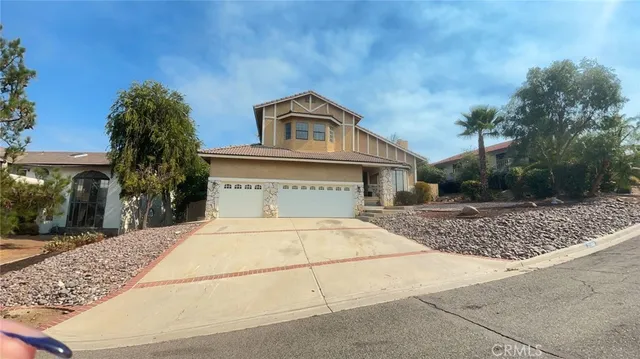 $2,950 | 22066 Loch Lomond Drive, Canyon Lake, CA 92587