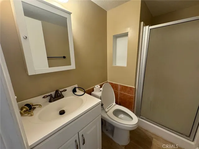 $2,950 | 22066 Loch Lomond Drive, Canyon Lake, CA 92587