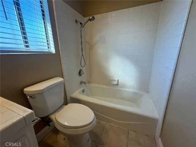 $2,950 | 22066 Loch Lomond Drive, Canyon Lake, CA 92587