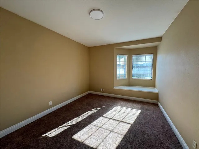 $2,950 | 22066 Loch Lomond Drive, Canyon Lake, CA 92587