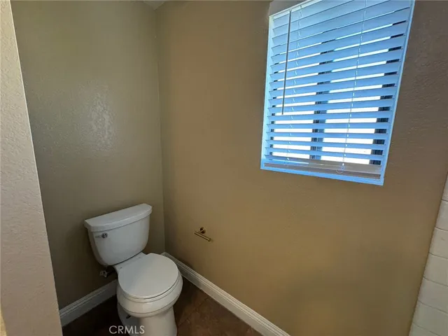 $2,950 | 22066 Loch Lomond Drive, Canyon Lake, CA 92587