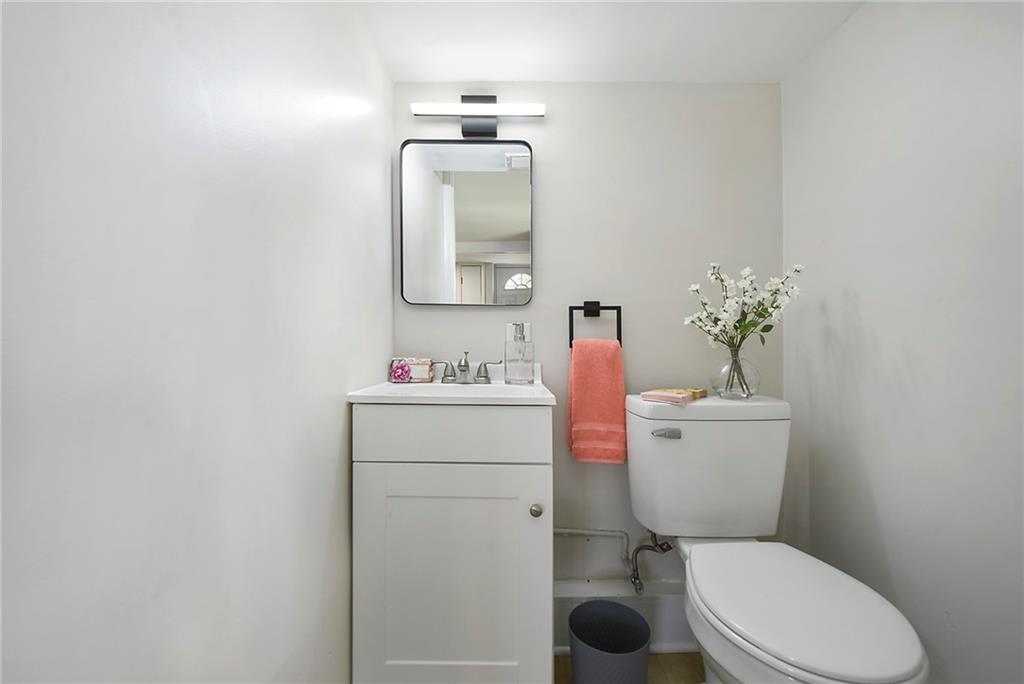 3260 McRoberts Road Pittsburgh, PA 15234 - Photo 26 of 37 Gallery Image 26
