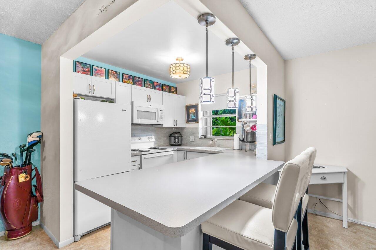 1024 Northwest 13th Street, Unit 151B Boca Raton, FL 33486 - Photo 7 of 37 003-1024Northwest13thStreet-BocaRaton-FL