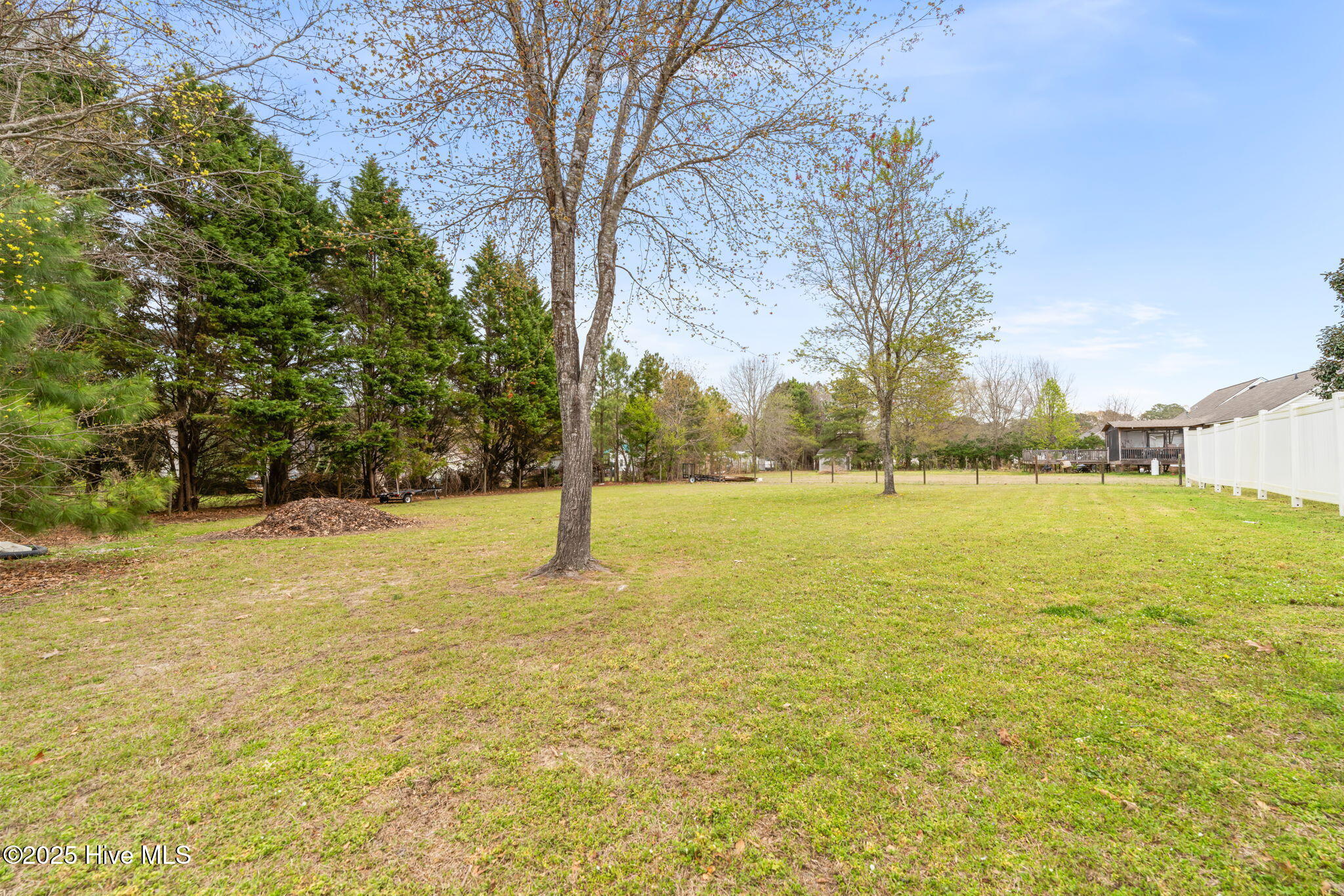 2782 North Shiloh Road Garner, NC 27529 - Photo 33 of 40 33-web-or-mls-DSC00695