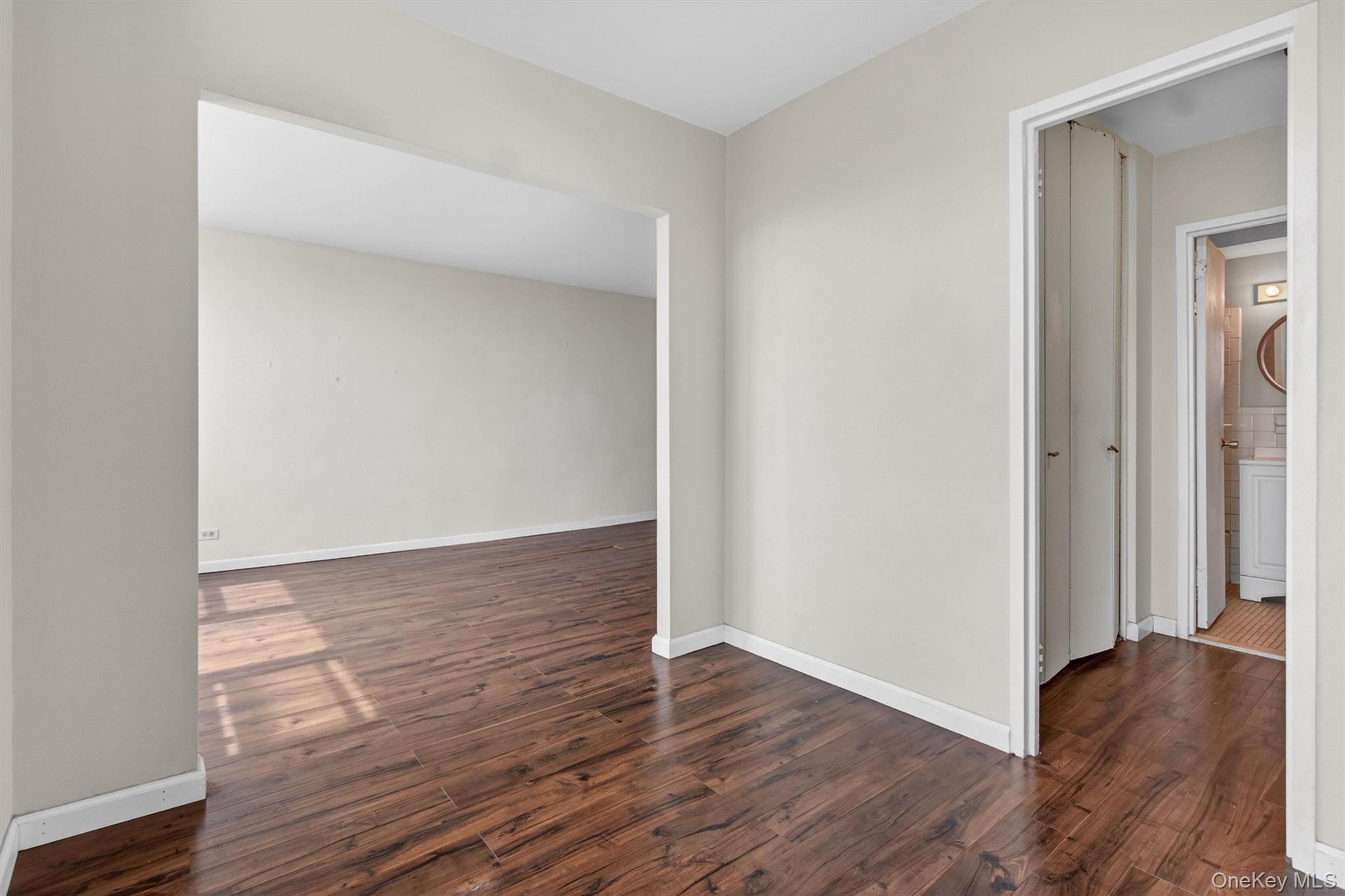 3121 Middletown Road, Unit 7L Bronx, NY 10461 - Photo 21 of 33