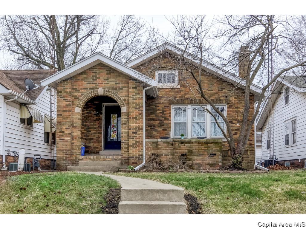 404 Broad Place Springfield, IL 62703 - Photo 1 of 35