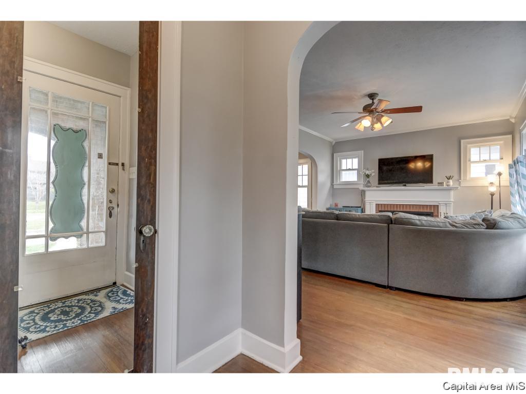 404 Broad Place Springfield, IL 62703 - Photo 13 of 35
