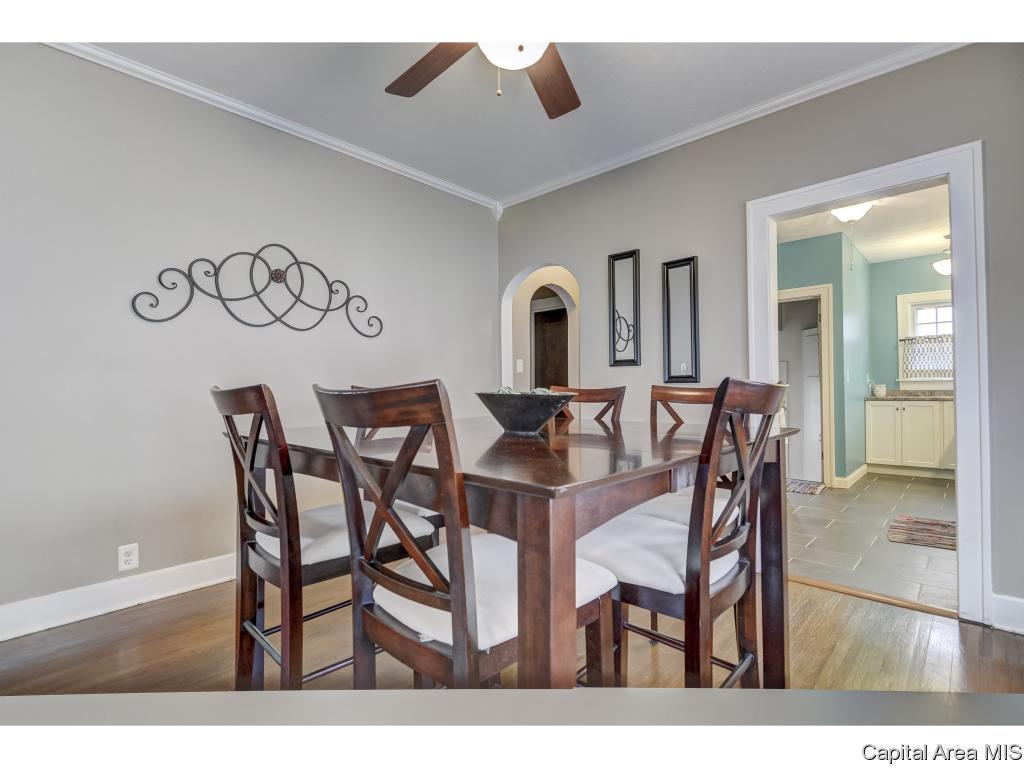 404 Broad Place Springfield, IL 62703 - Photo 15 of 35