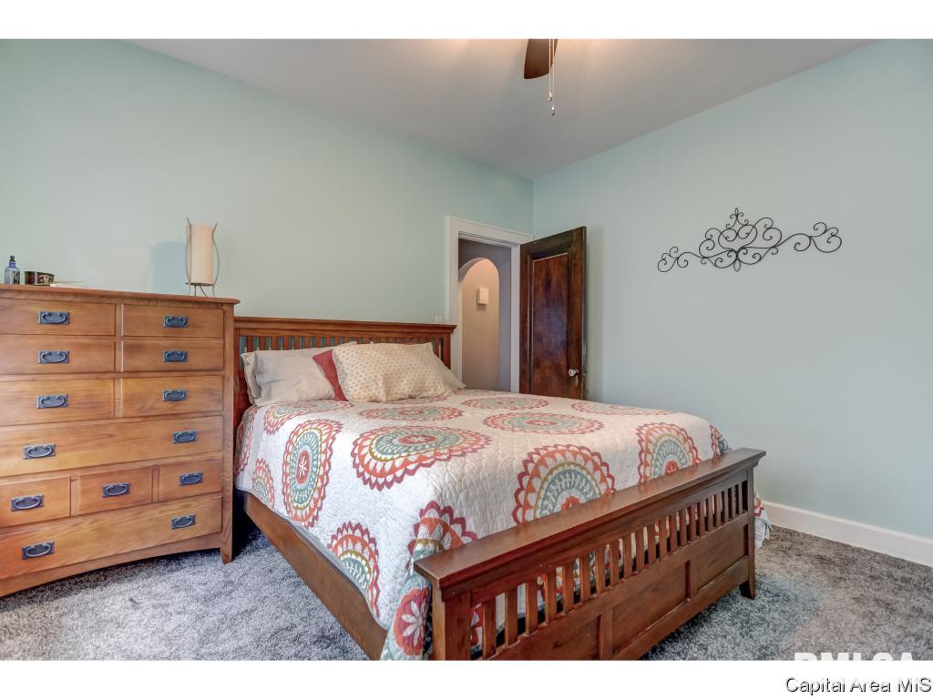 404 Broad Place Springfield, IL 62703 - Photo 21 of 35